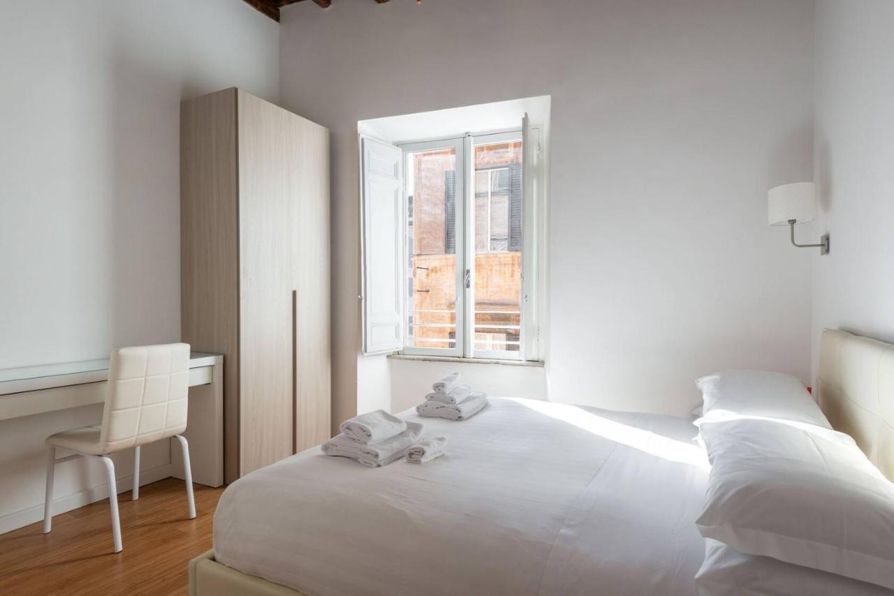 Restored Apartment - Stunning Pantheon View Róma Kültér fotó